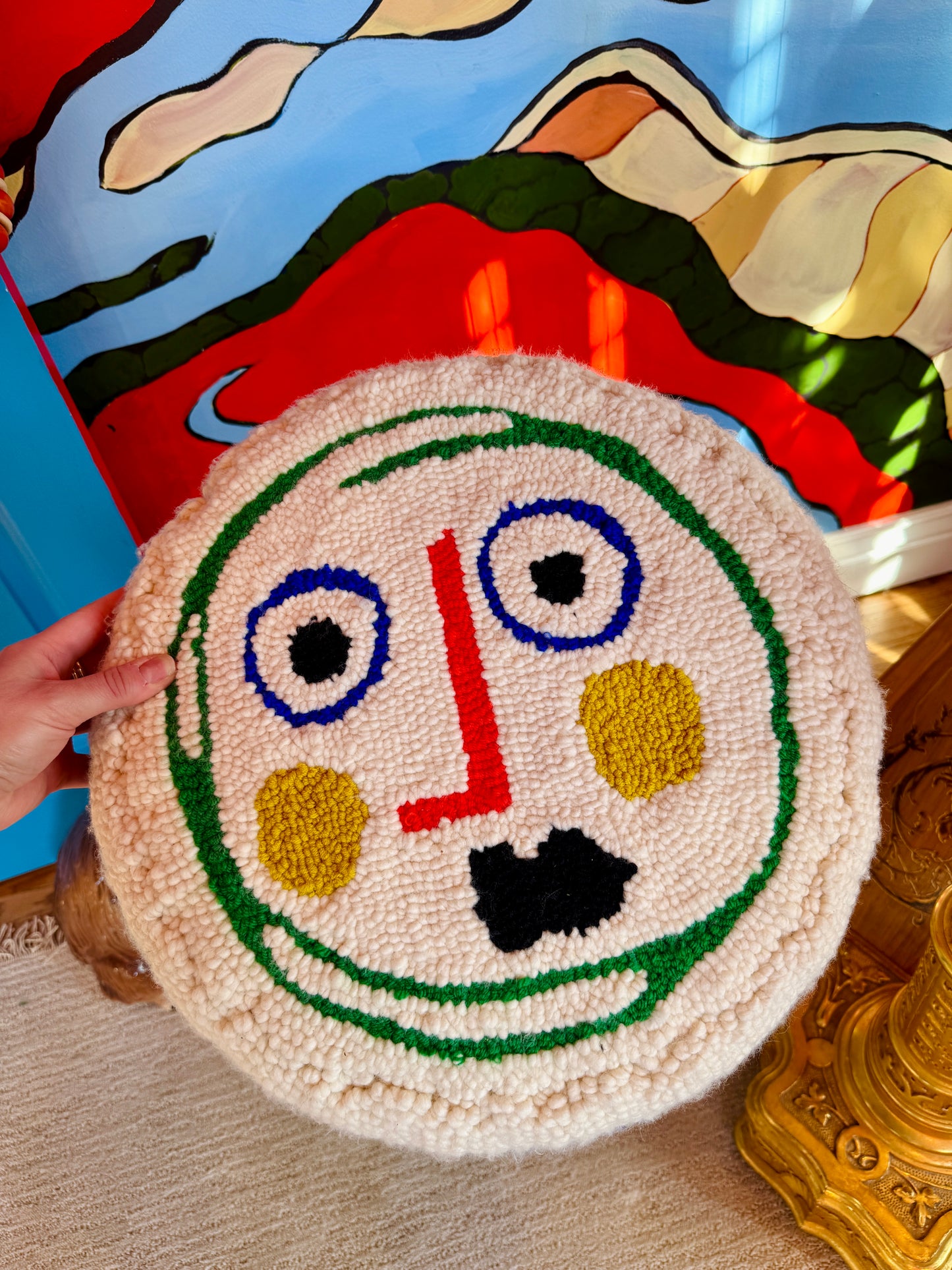 The Nine Faces Stool